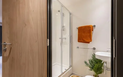 Özel oda Ikamet yerinde konumu 31 Surrey St, St Paul's, Bristol BS2 8FU, United Kingdom, 9 27 görüntüsü
