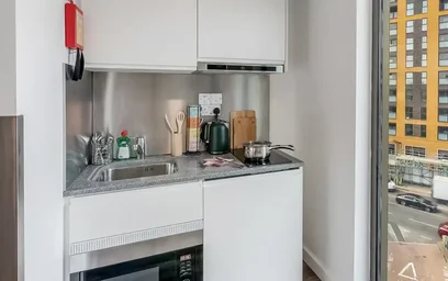 Kawalerka w rezydencji 10 Westway, London W12 0DD, United Kingdom, obraz 19 22
