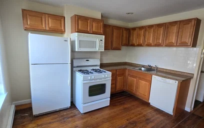 Apartamento inteiro em residência em 72, Liverpool St., Unit 3, East Boston, Boston, MA, 02128, imagem 8 de 15