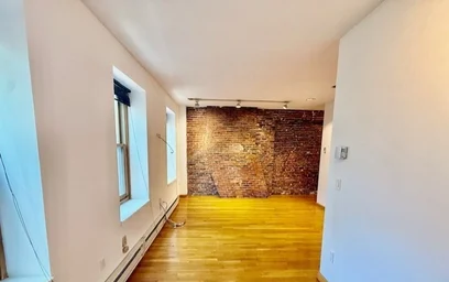 Estudio en residencia en 7, Thacher Ct., Unit 3, North End, Boston, MA, 02113, imagen 12 de 13