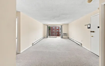 Apartamento inteiro em residência em 36, Bellvista Rd., Unit 48, Brighton, Boston, MA, 02135, imagem 16 de 18