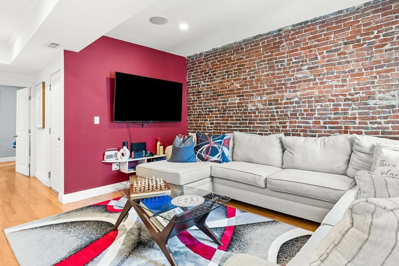 305, Sumner St., Unit 2, East Boston, Boston, MA, 02128
