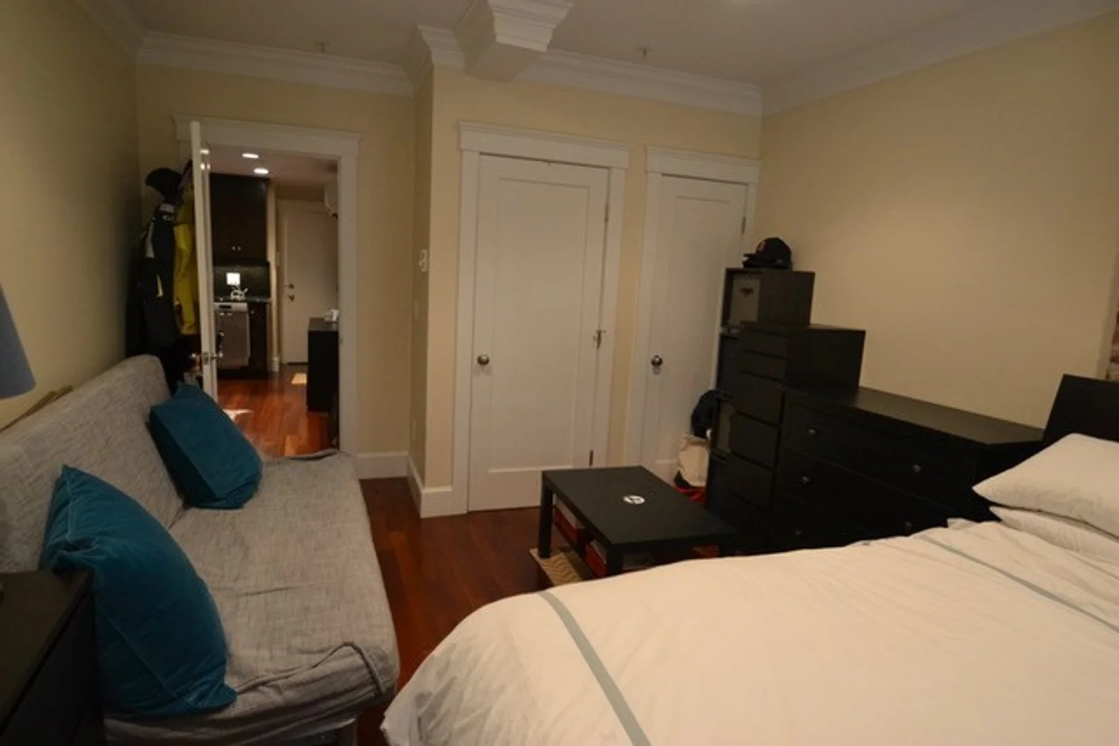 170, Saint Botolph St., Unit 2, Back Bay, Boston, MA, 02115