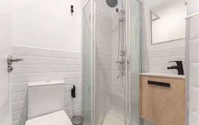 Habitación privada en Calle de Bolivia, Chamartín, imagen 8 de 10