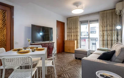 {area} içinde 3 yatak odalı konaklama