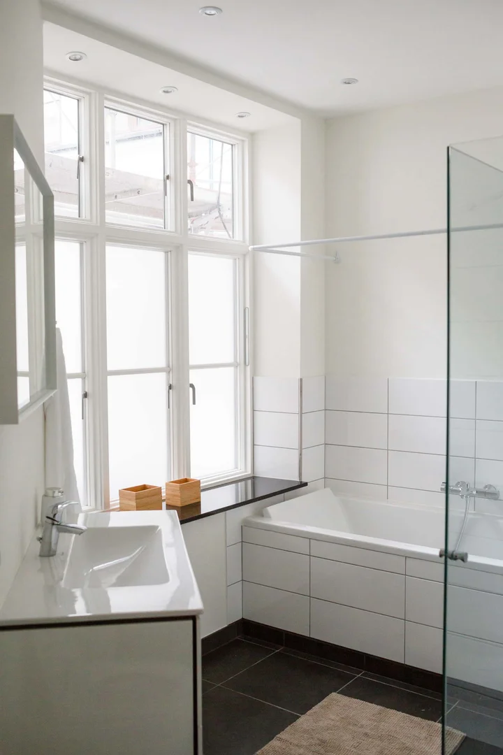 Habitación acogedora para estudiantes disponible en