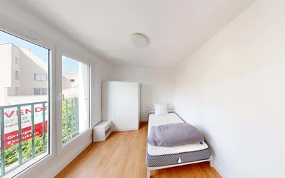 Habitación privada en 2 Sq. Elie Reclus, 91000 Évry-Courcouronnes, France, imagen 3 de 19
