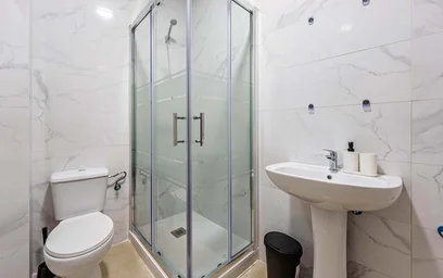 Private room at C. Álamos, 31, Distrito Centro, 29012 Málaga, Spain, image 4 of 11