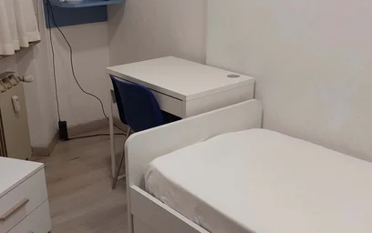 Stanza privata in Via Sicilia, 7, 06128 Perugia PG, Italia, immagine 2 di 8