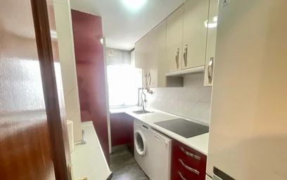 Private room at C. Valdemoro, 18, pta 28, 28901 Getafe, Madrid, Spain, image 9 of 11