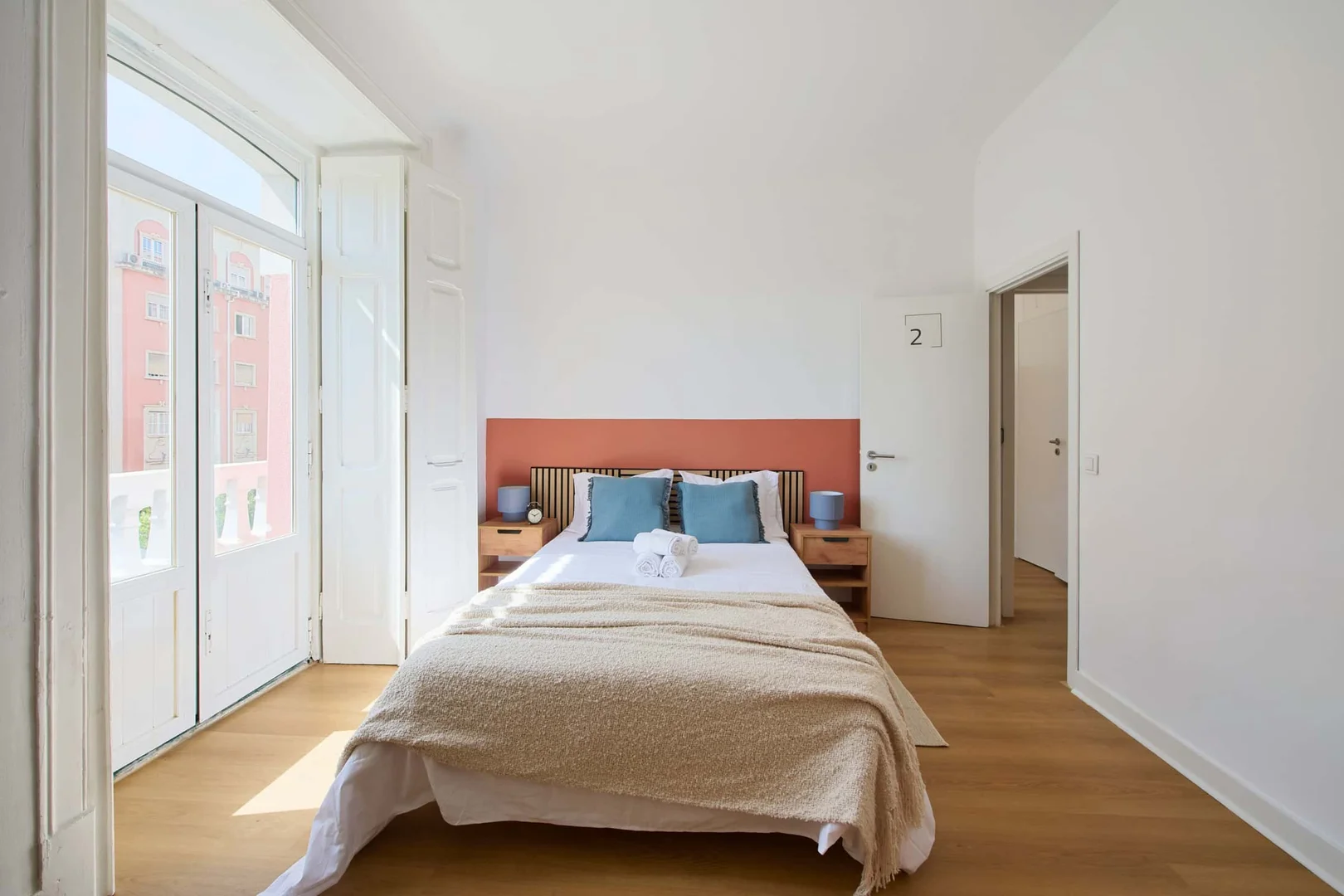 Comfortable and spacious student room in