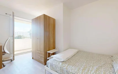 Private room at 23 Bd du Montaigut, 94000 Créteil, France, image 4 of 19