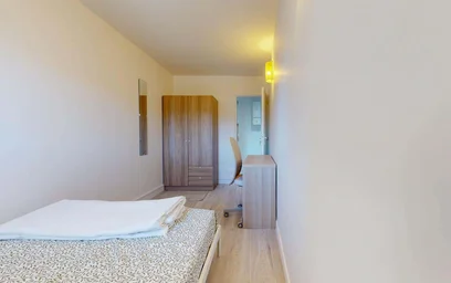 Private room at 23 Bd du Montaigut, 94000 Créteil, France, image 4 of 18