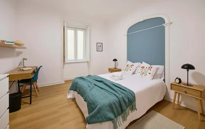 Private room at Av. António Augusto de Aguiar 56, 1050-012 Lisboa, Portogallo, image 1 of 41