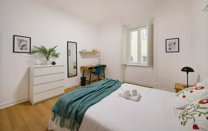 Private room at Av. António Augusto de Aguiar 56, 1050-012 Lisboa, Portogallo, image 4 of 41