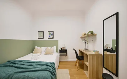 Private room at Av. António Augusto de Aguiar 56, 1050-012 Lisboa, Portogallo, image 1 of 40