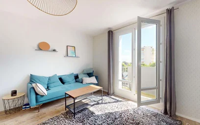 Private room at 12 Rue Gustave Mareau, 49000 Angers, France, image 1 of 20