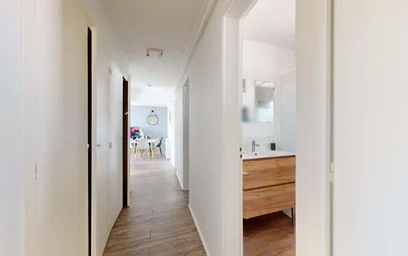 Private room at 12 Rue Gustave Mareau, 49000 Angers, France, image 17 of 20