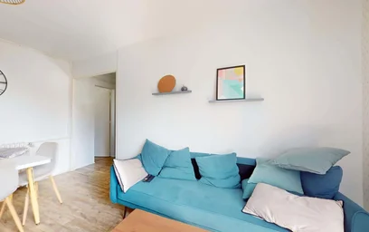 Private room at 12 Rue Gustave Mareau, 49000 Angers, France, image 9 of 20