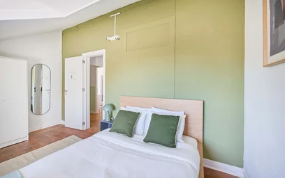 Habitación privada en R. dos Poiais de São Bento 46 5, 1200-343 Lisboa, Portogallo, imagen 2 de 32
