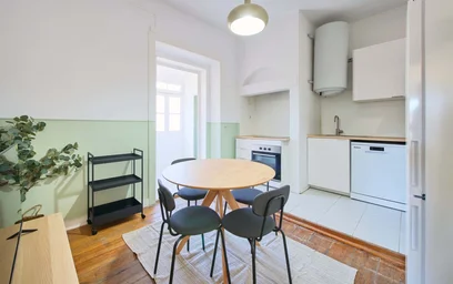 Habitación privada en R. dos Poiais de São Bento 46 5, 1200-343 Lisboa, Portogallo, imagen 16 de 32