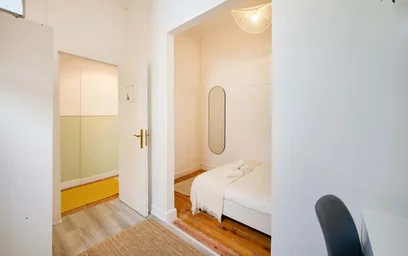 Habitación privada en R. dos Poiais de São Bento 46 5, 1200-343 Lisboa, Portogallo, imagen 3 de 29