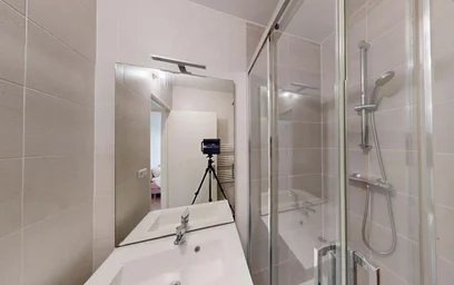 Habitación privada en 23 Rue de Saint-Brieuc, 29200 Brest, France, imagen 17 de 20