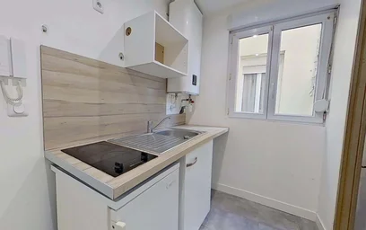 Gesamte Unterkunft in der 21 Rue Collard, 76600 Le Havre, France, bild 5 von 8