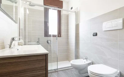 Dairenin tamamı konumu Via Bellinzona, 76, 22100 Como CO, Italy, 4 30 görüntüsü
