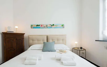 Apartamento inteiro em Viale Aspromonte, 9, 16128 Genova GE, Italy, imagem 2 de 14