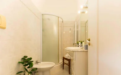 Apartamento inteiro em Viale Aspromonte, 9, 16128 Genova GE, Italy, imagem 8 de 14