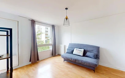 Appartamento intero in 16 All. du Parc, 86000 Poitiers, France, immagine 2 di 18