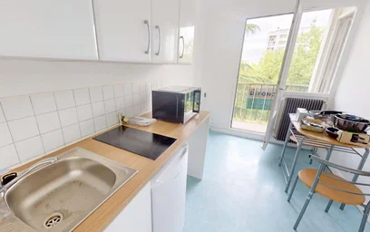 Appartamento intero in 16 All. du Parc, 86000 Poitiers, France, immagine 9 di 18