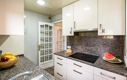 Quarto privado em Carrer de Sant Isidor, 31, 08206 Sabadell, Barcelona, Spagna, imagem 12 de 32