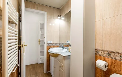 Quarto privado em Carrer de Sant Isidor, 31, 08206 Sabadell, Barcelona, Spagna, imagem 19 de 32
