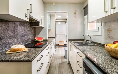 Quarto privado em Carrer de Sant Isidor, 31, 08206 Sabadell, Barcelona, Spagna, imagem 17 de 32