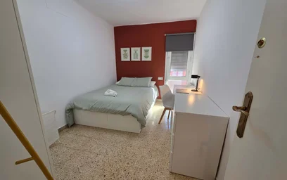 Quarto privado em Carrer d'Aristòtil, 6, 08206 Sabadell, Barcelona, Spagna, imagem 1 de 18