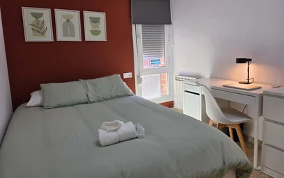 Quarto privado em Carrer d'Aristòtil, 6, 08206 Sabadell, Barcelona, Spagna, imagem 3 de 18