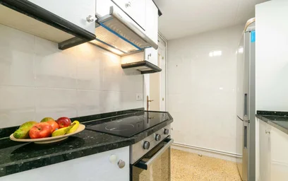 Quarto privado em Carrer d'Aristòtil, 6, 08206 Sabadell, Barcelona, Spagna, imagem 9 de 18