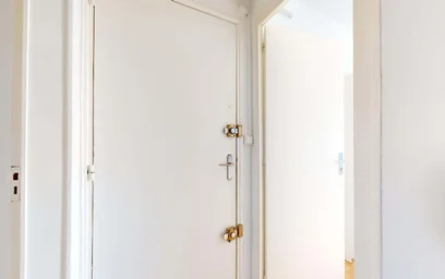 Private room at 12 Rue Gustave Mareau, 49000 Angers, France, image 16 of 20