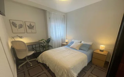 Private room at C. Valdemoro, 18, pta 28, 28901 Getafe, Madrid, Spain, image 3 of 12