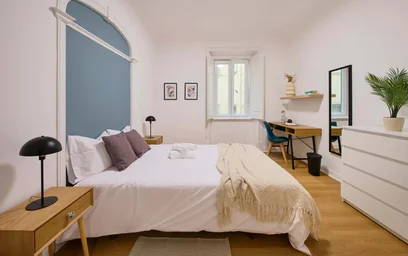 Private room at Av. António Augusto de Aguiar 56, 1050-012 Lisboa, Portogallo, image 1 of 40