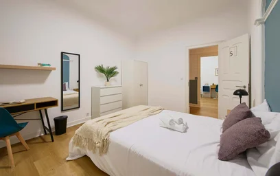 Private room at Av. António Augusto de Aguiar 56, 1050-012 Lisboa, Portogallo, image 7 of 40