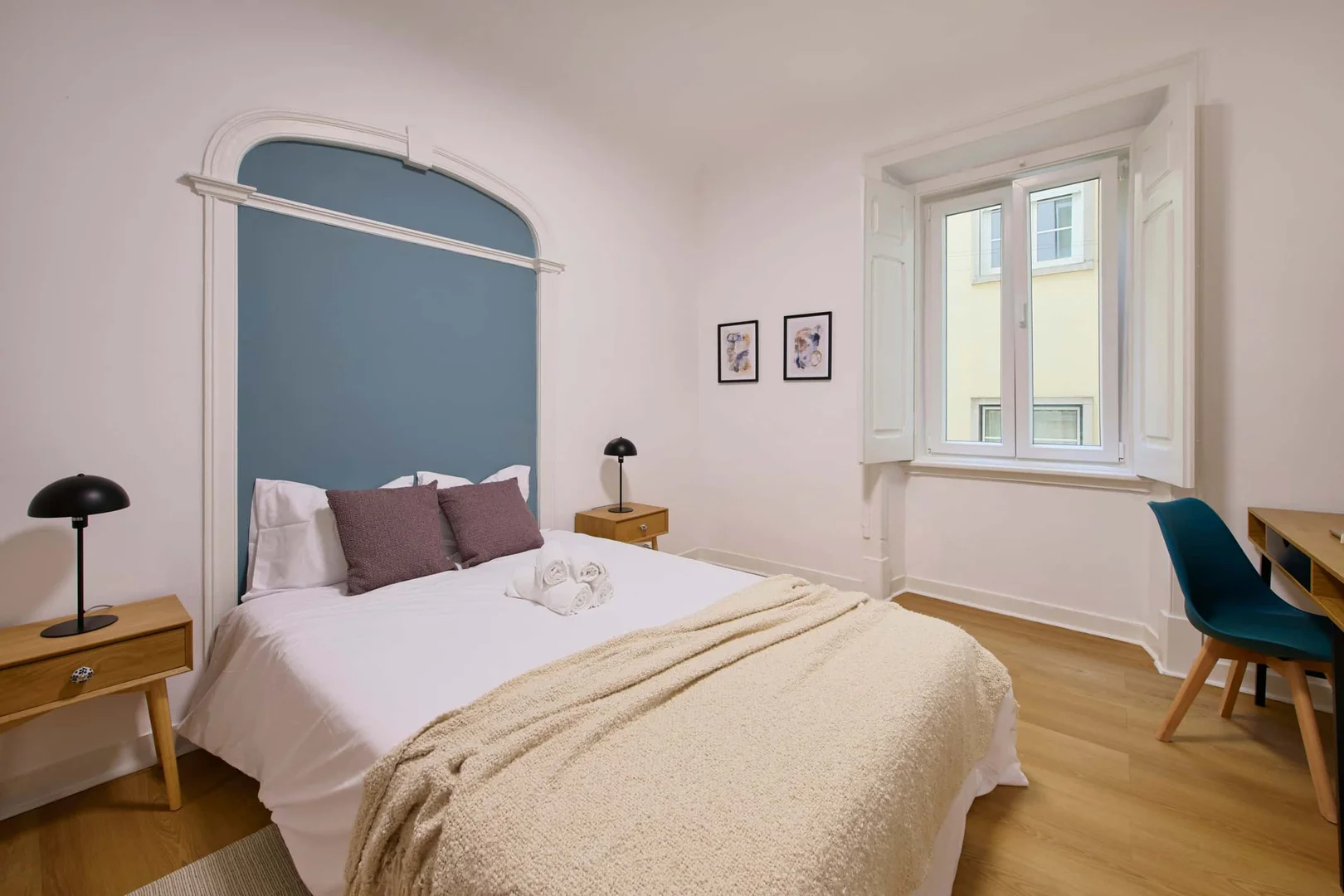 Comfortable and spacious student room in 