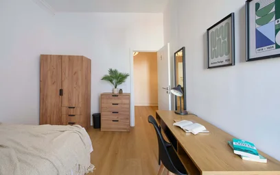 Private room at Av. António Augusto de Aguiar 56, 1050-012 Lisboa, Portogallo, image 3 of 43