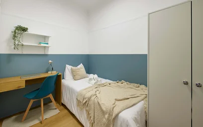 Private room at Av. António Augusto de Aguiar 56, 1050-012 Lisboa, Portogallo, image 2 of 40
