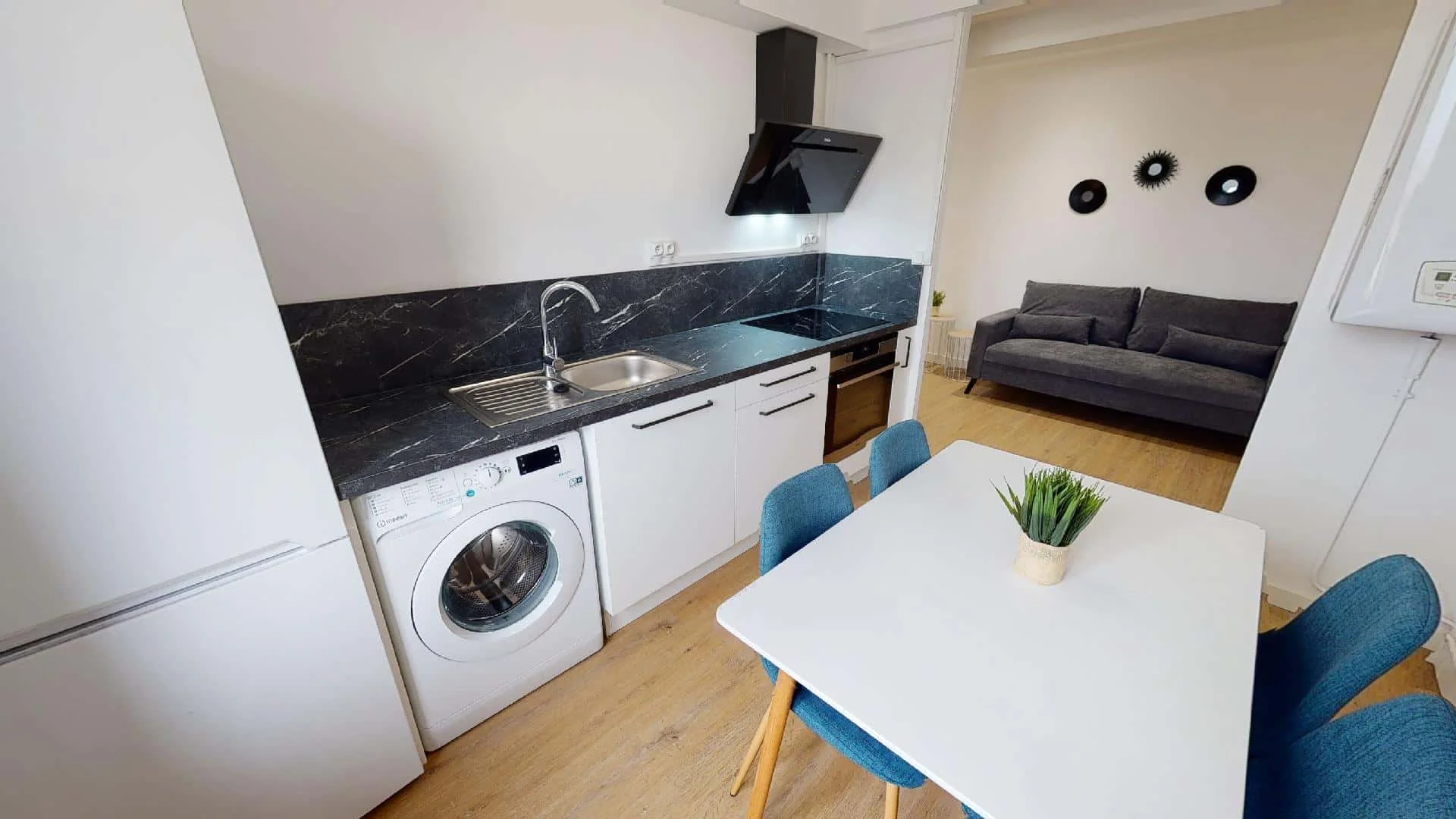 46 bis Av. Aristide Briand, 38600 Fontaine, France