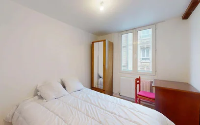 Chambre privée à 8 Rue la Pérouse, 76600 Le Havre, France, image 4 de 19