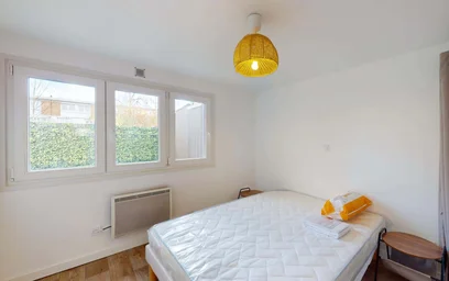 Logement entier à 13 Rue Maurice Ravel, 59650 Villeneuve-d'Ascq, France, image 14 de 21