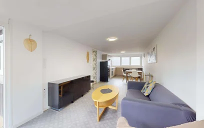 Logement entier à 13 Rue Maurice Ravel, 59650 Villeneuve-d'Ascq, France, image 5 de 21